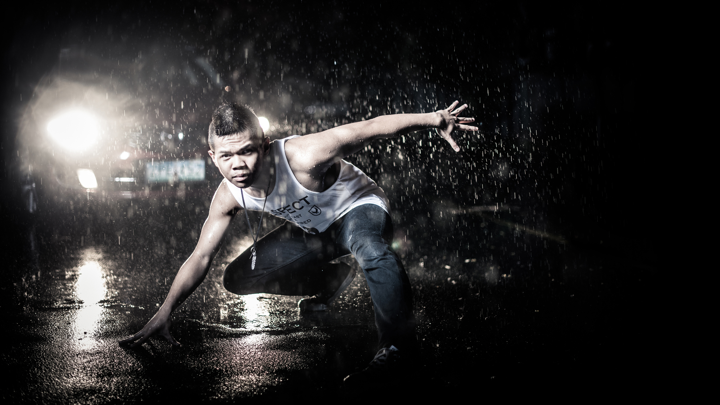 Camera: Nikon D800, Lens: 50 mm f/1.4, Shutter Speed: 1/320, Aperture: f/1.8