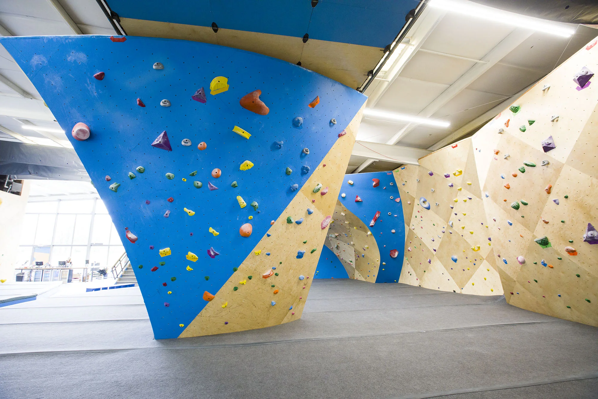 Funnel Boulder, Wave/South Wall