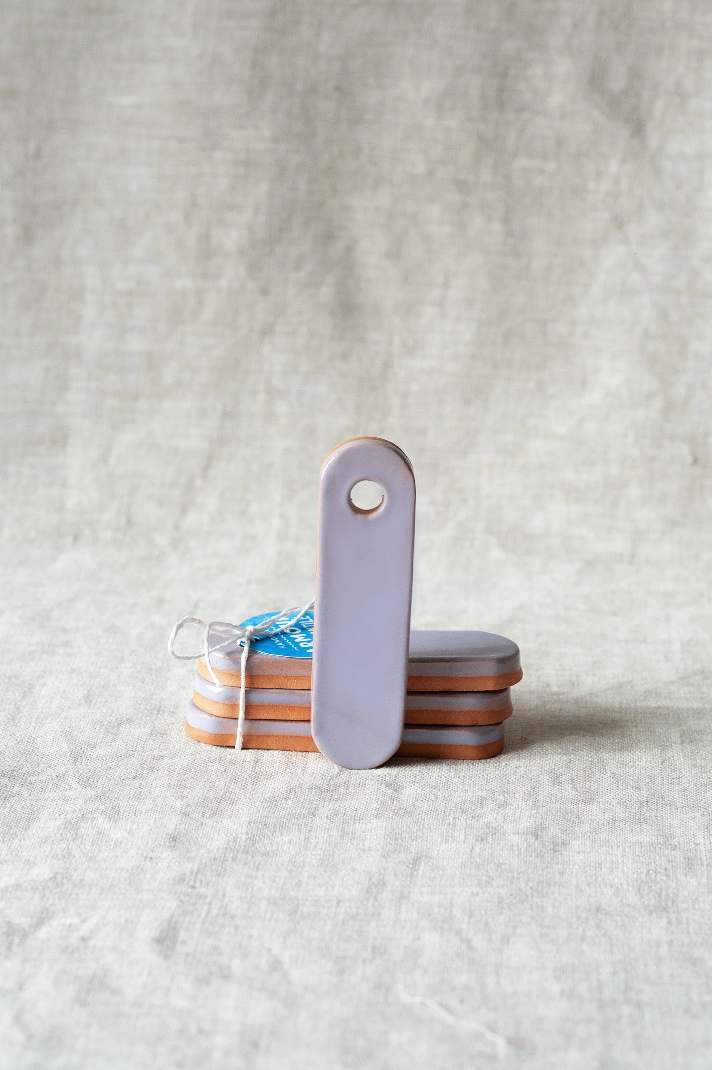 Narrow Pattern Weight in Lilac