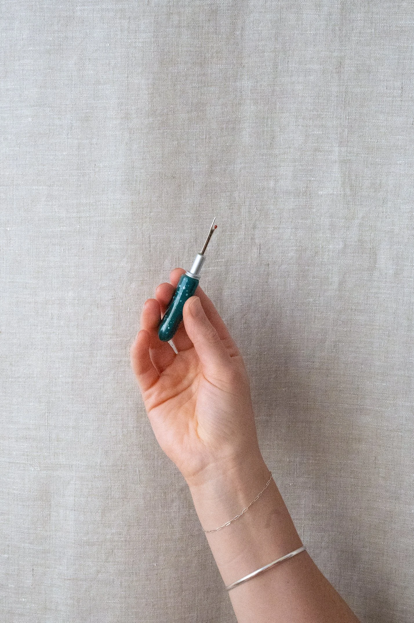 Seam Ripper w/ Ceramic Handle - Camp Green