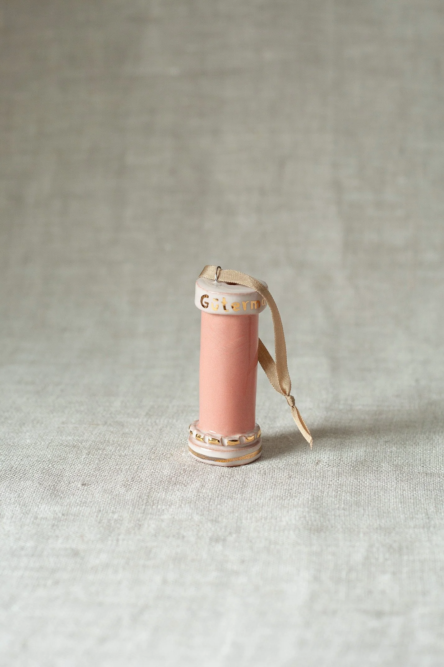 gut_pink.jpg (Copy)