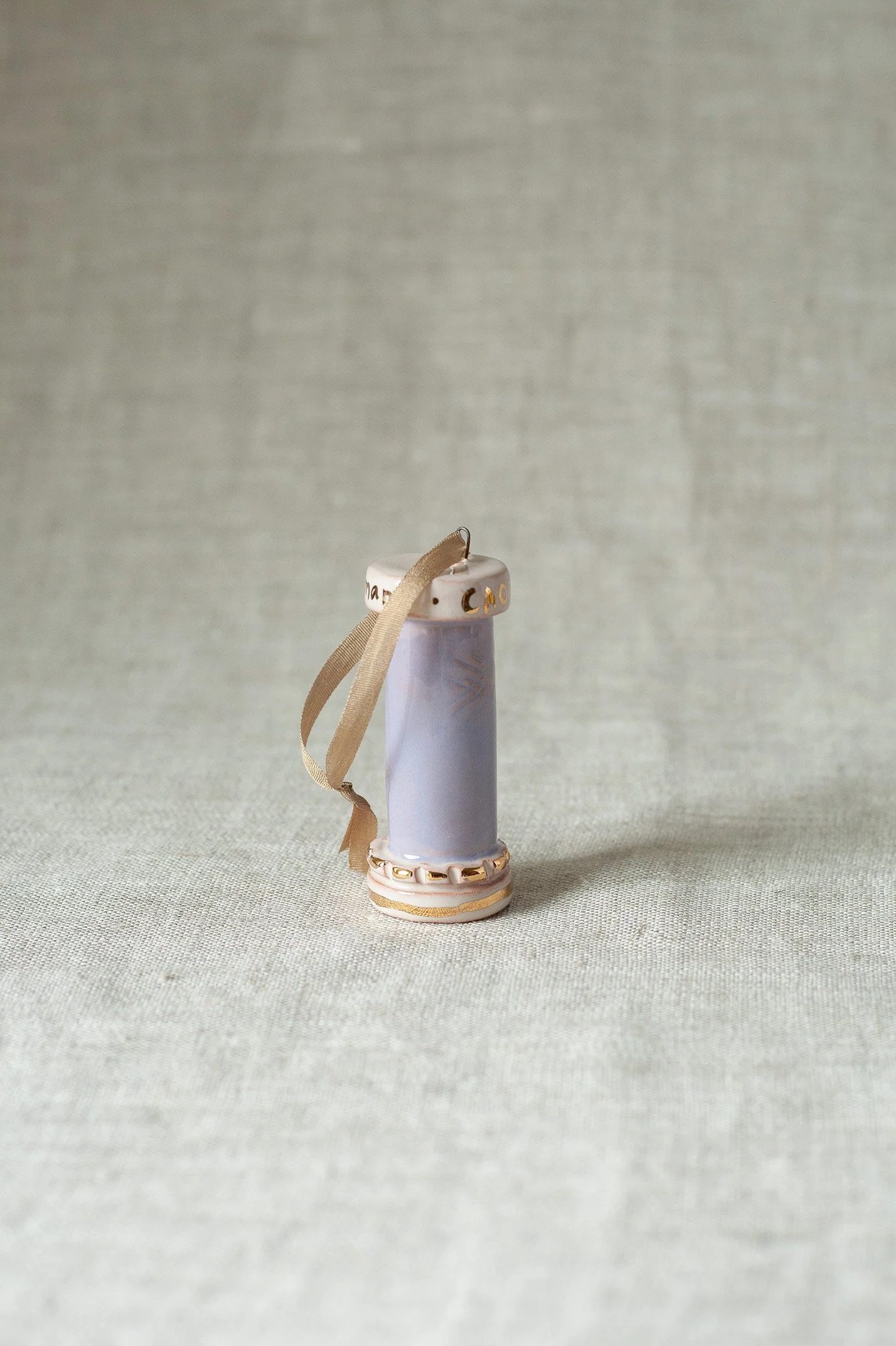 gut_lilac.jpg (Copy)