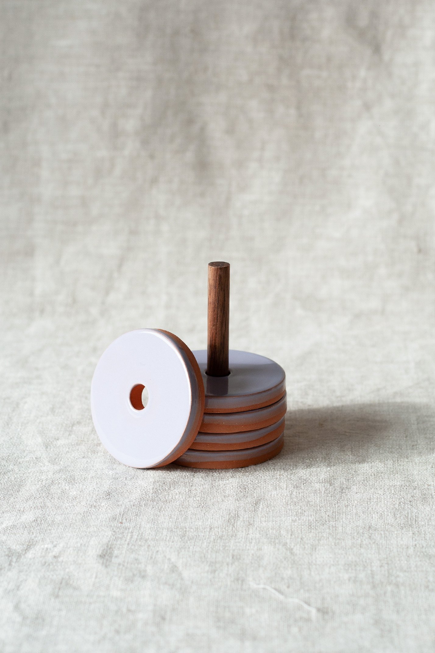 Pattern Weight Stand in Lilac