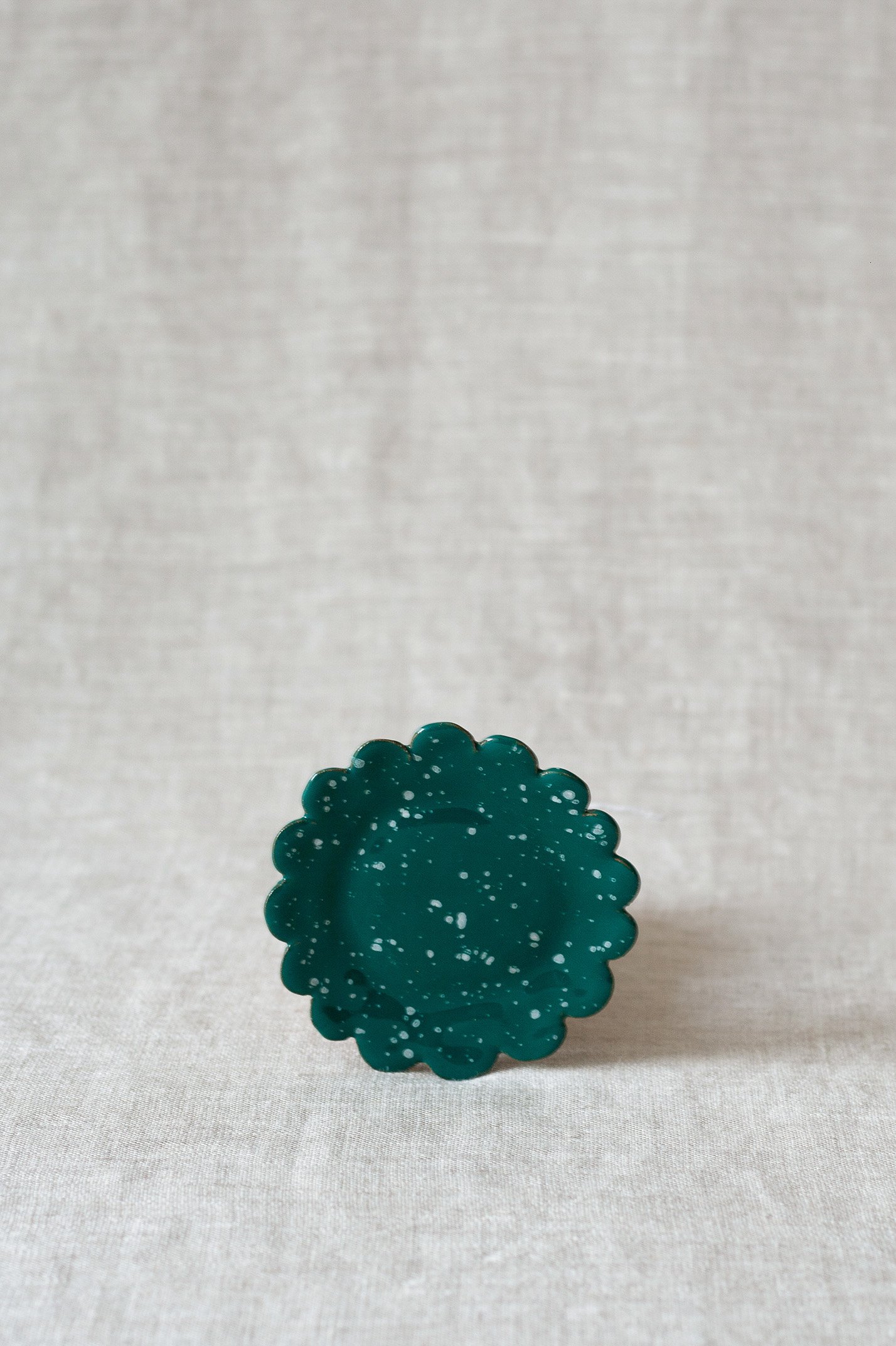 Petal Magnetic Pin Dish- Camp Green