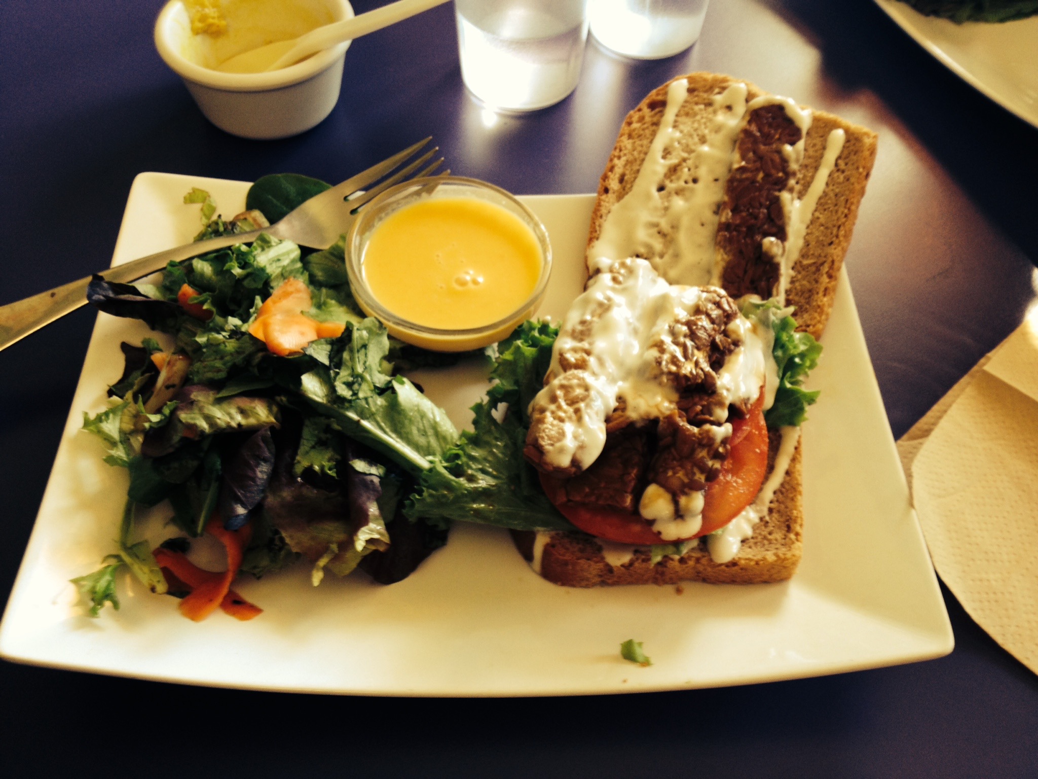 raw can roll cafe blt sandwich