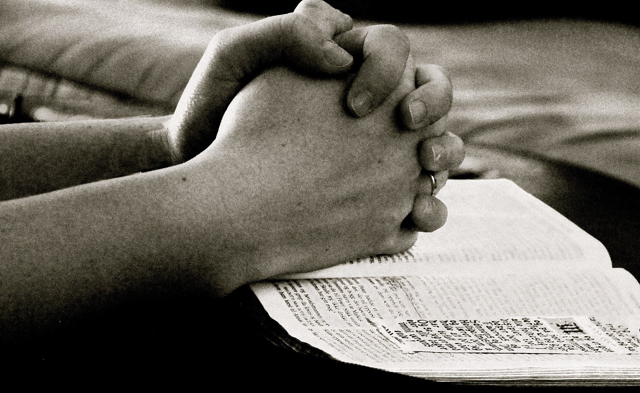 18 Things to Pray for Your Church