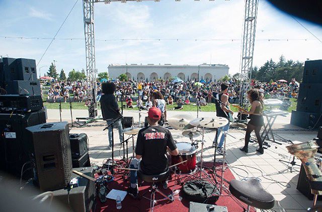 Dope shot from East Lake music festival. Moment of silence for the end of summer 😔#flashbackfriday 📸 cred:Eastlakemusicfestival