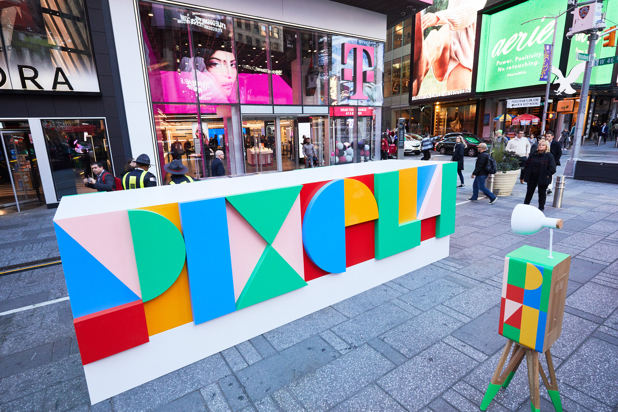 MAS_Pixel 4 Launch_Times Square_098.jpg