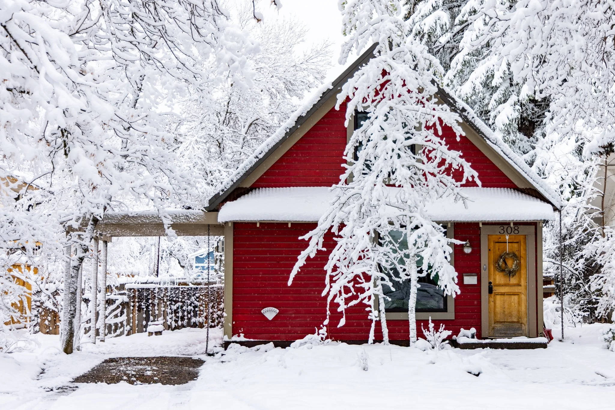 Yesterday morning's beautiful spring snowstorm in Bozeman, Montana.