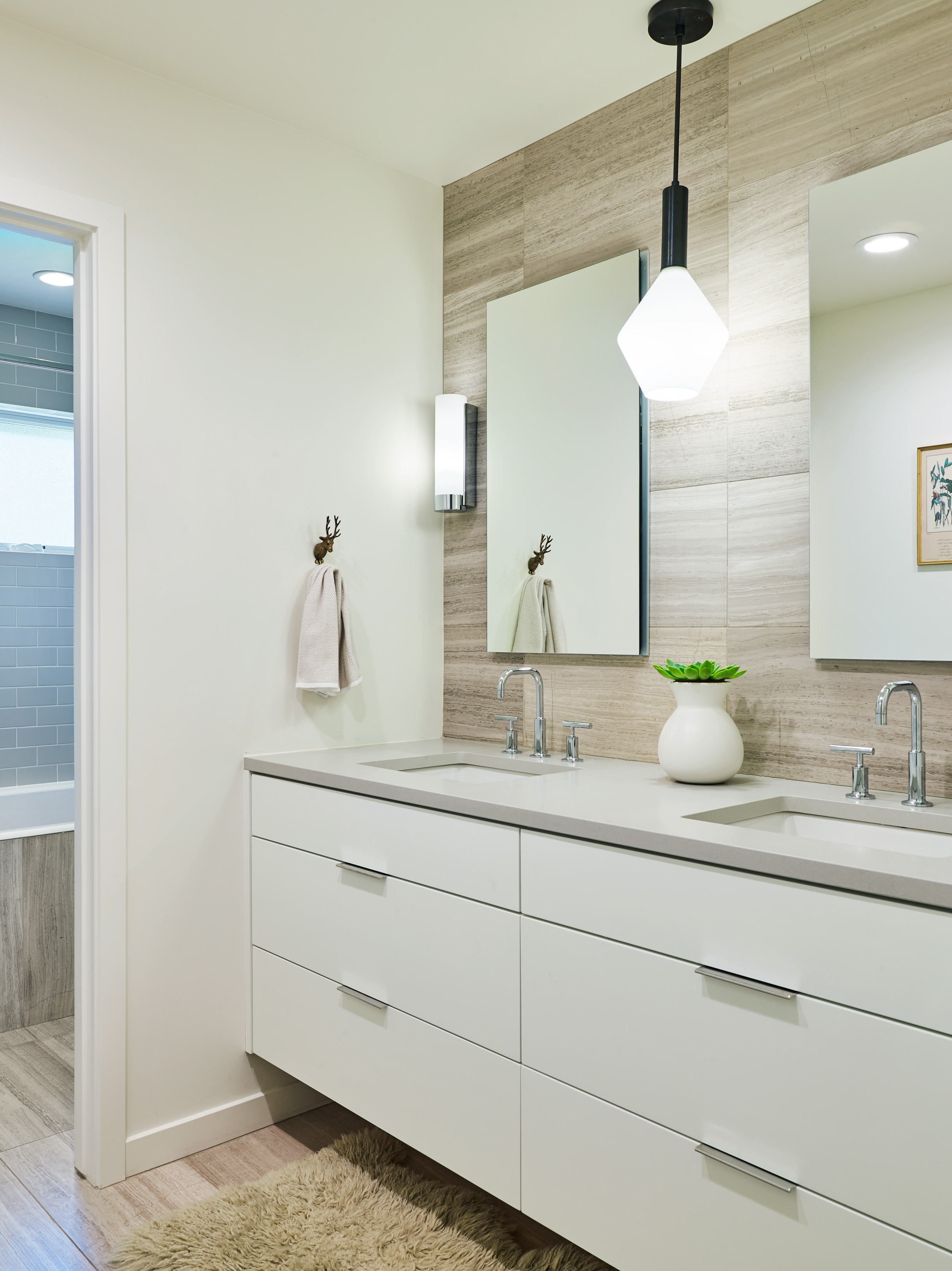 WEB_pam_torbin_bath1_72787.jpg