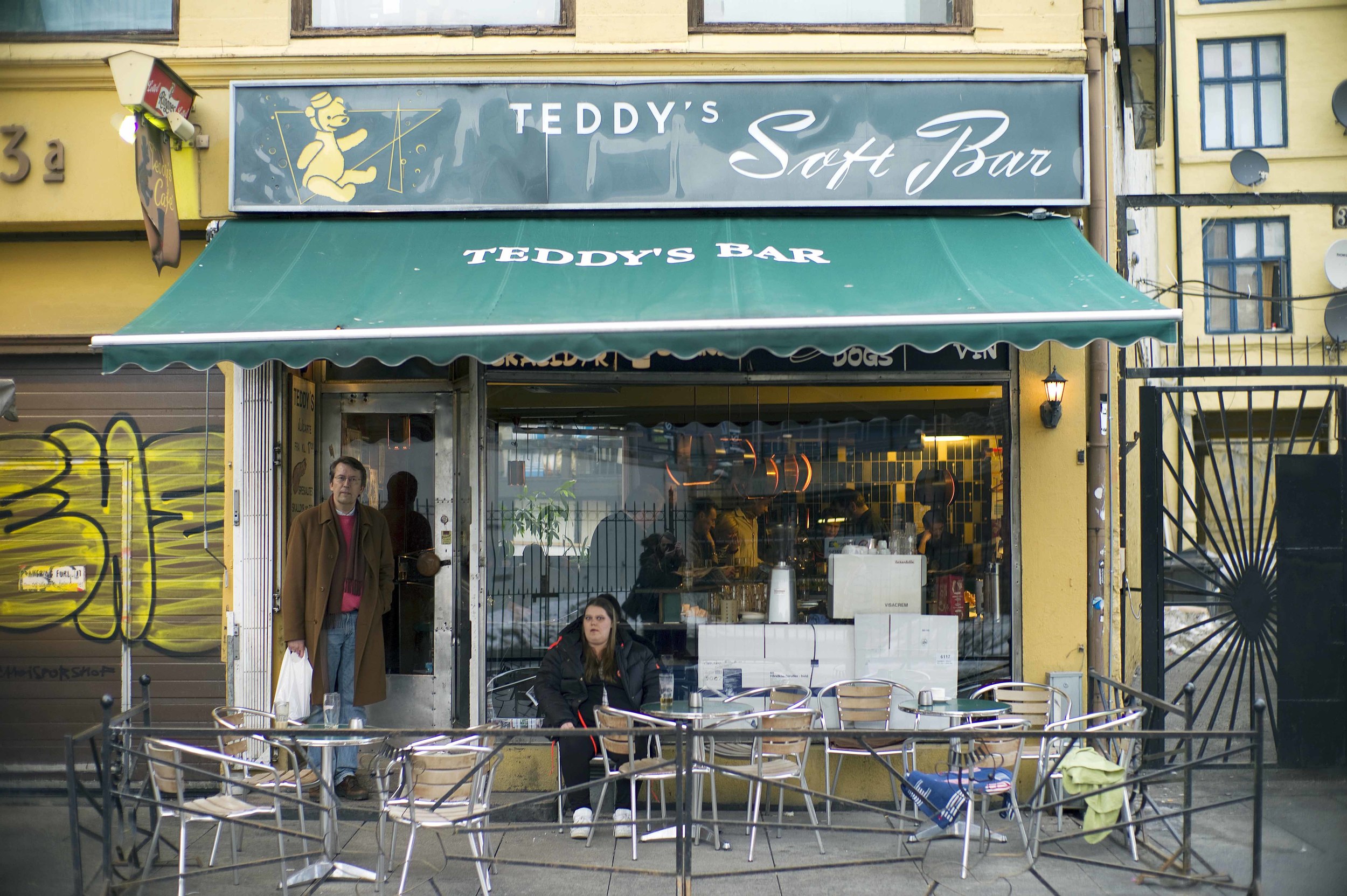 Teddys softbar Grønland 13.3.10 lavoppl.jpg