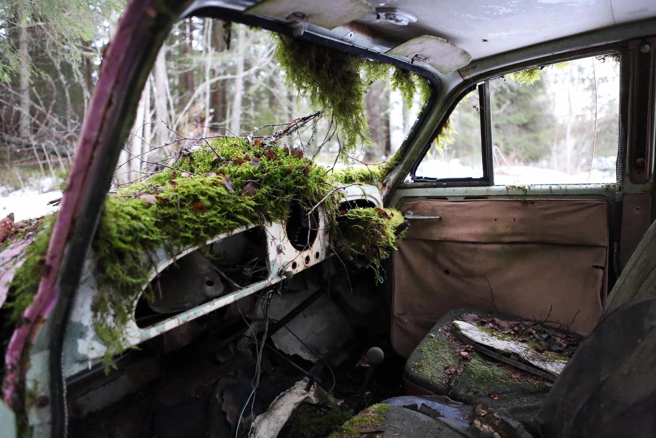 MM interior + dash lavo 12.15.jpg