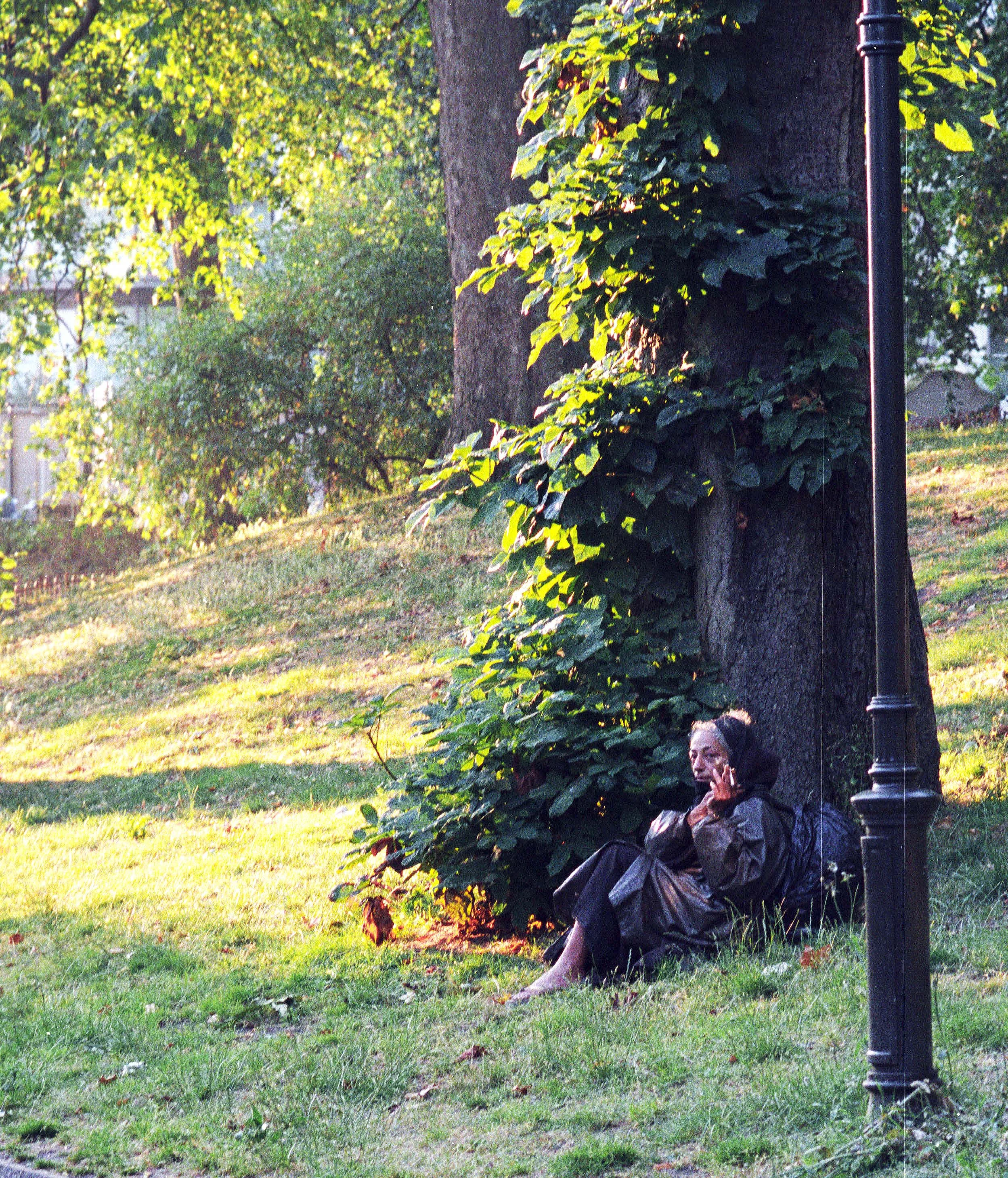 black lady in the morning 07-06 lavo 2.12.jpg