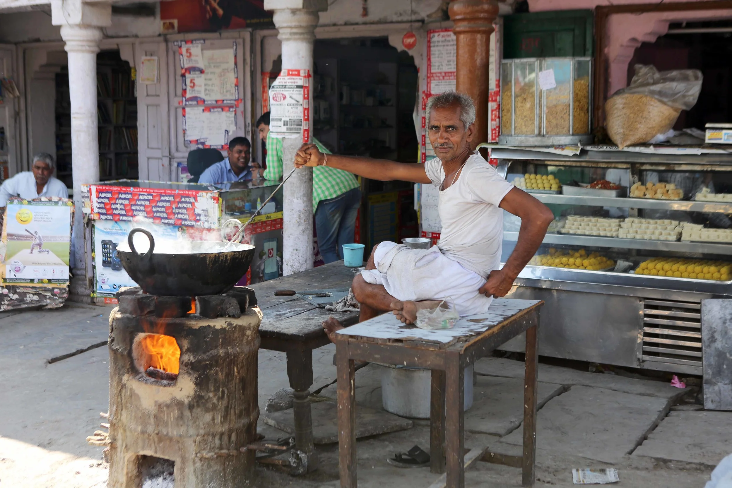 I making of tea in Dausa 3.16 lavo .jpg