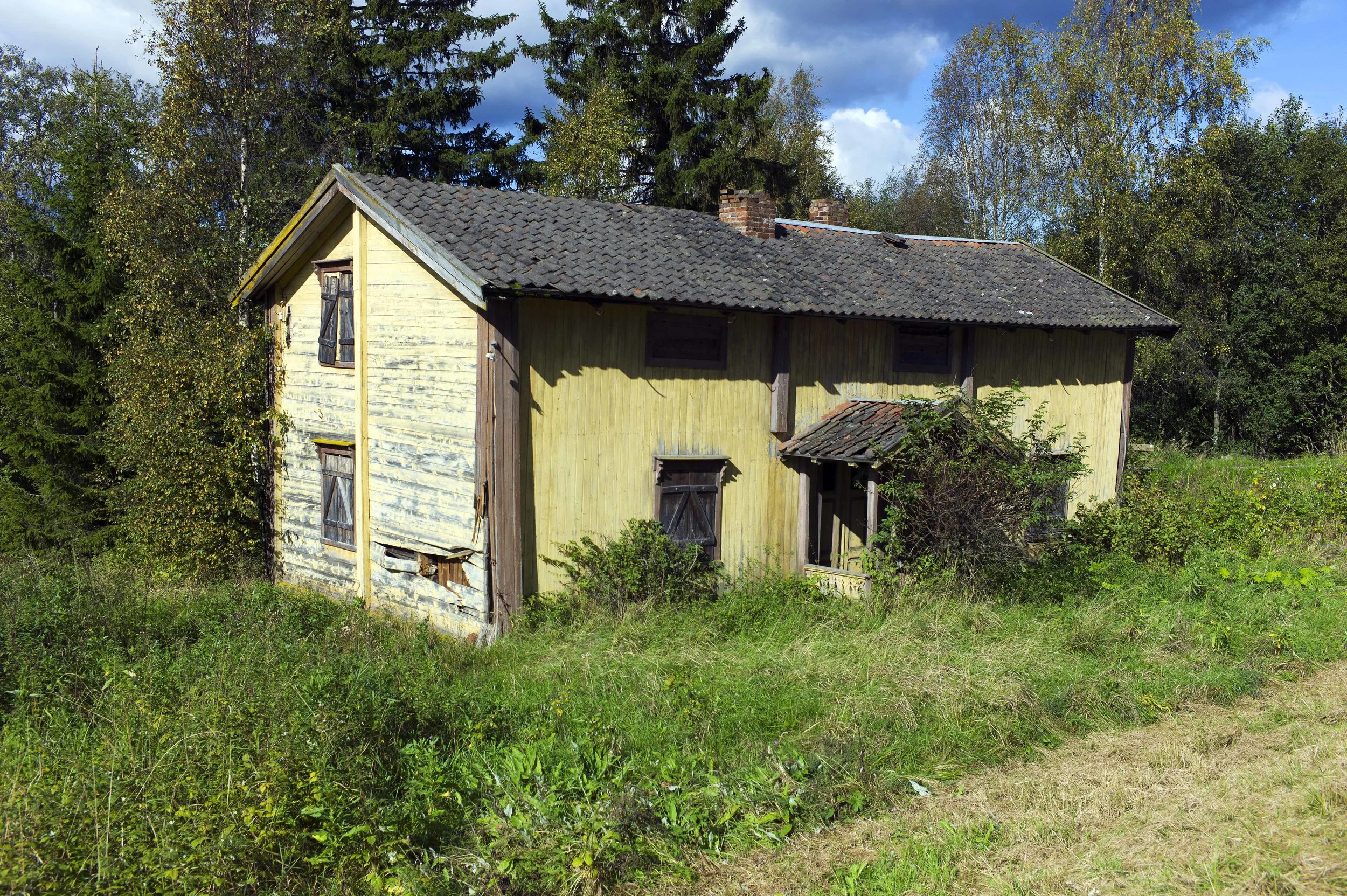 Nedfalls hus n f Stange l veien nygj lavo 8.17.jpg