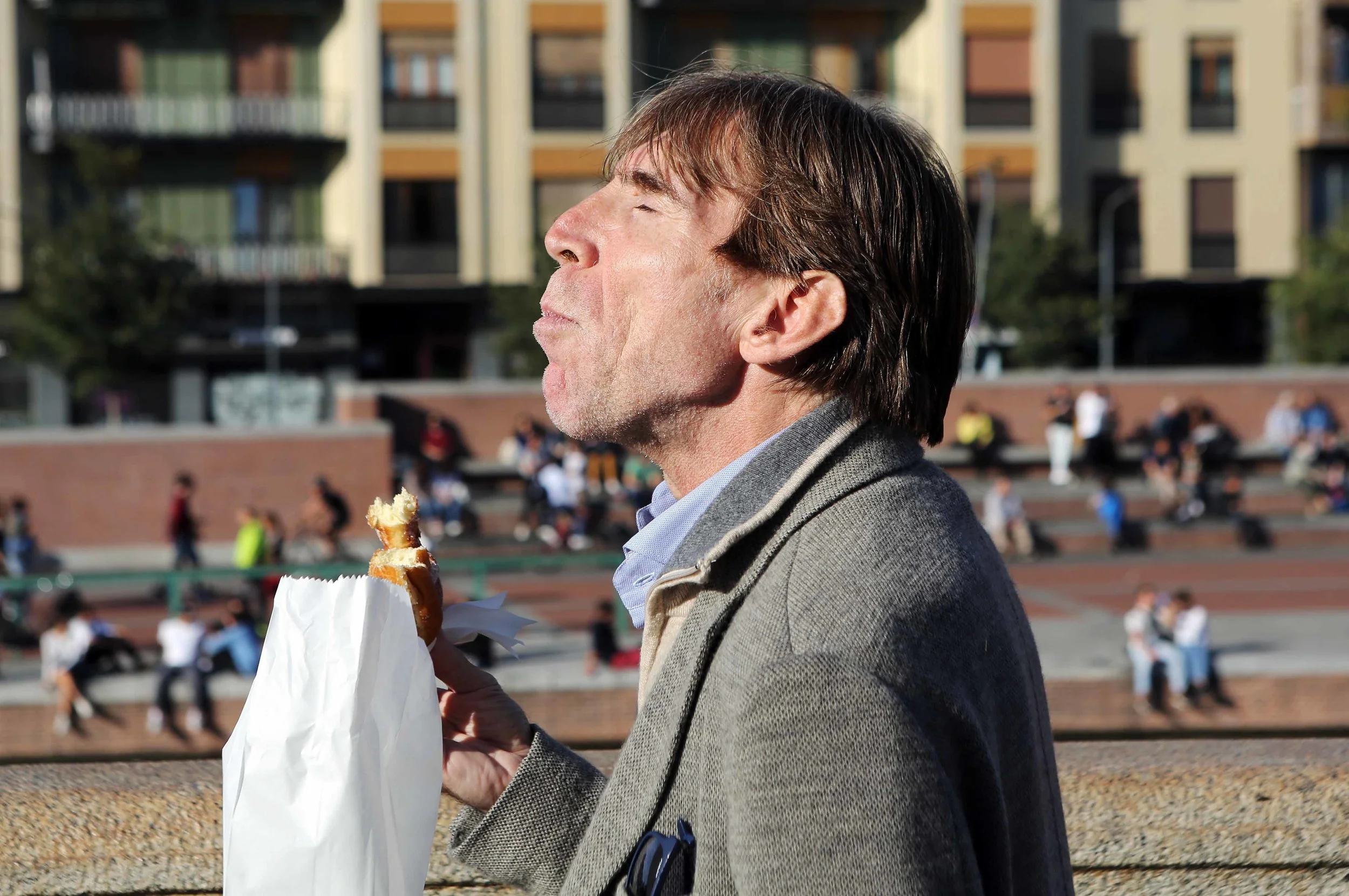 Milanese Dounut man crp lavo 10.17.jpg