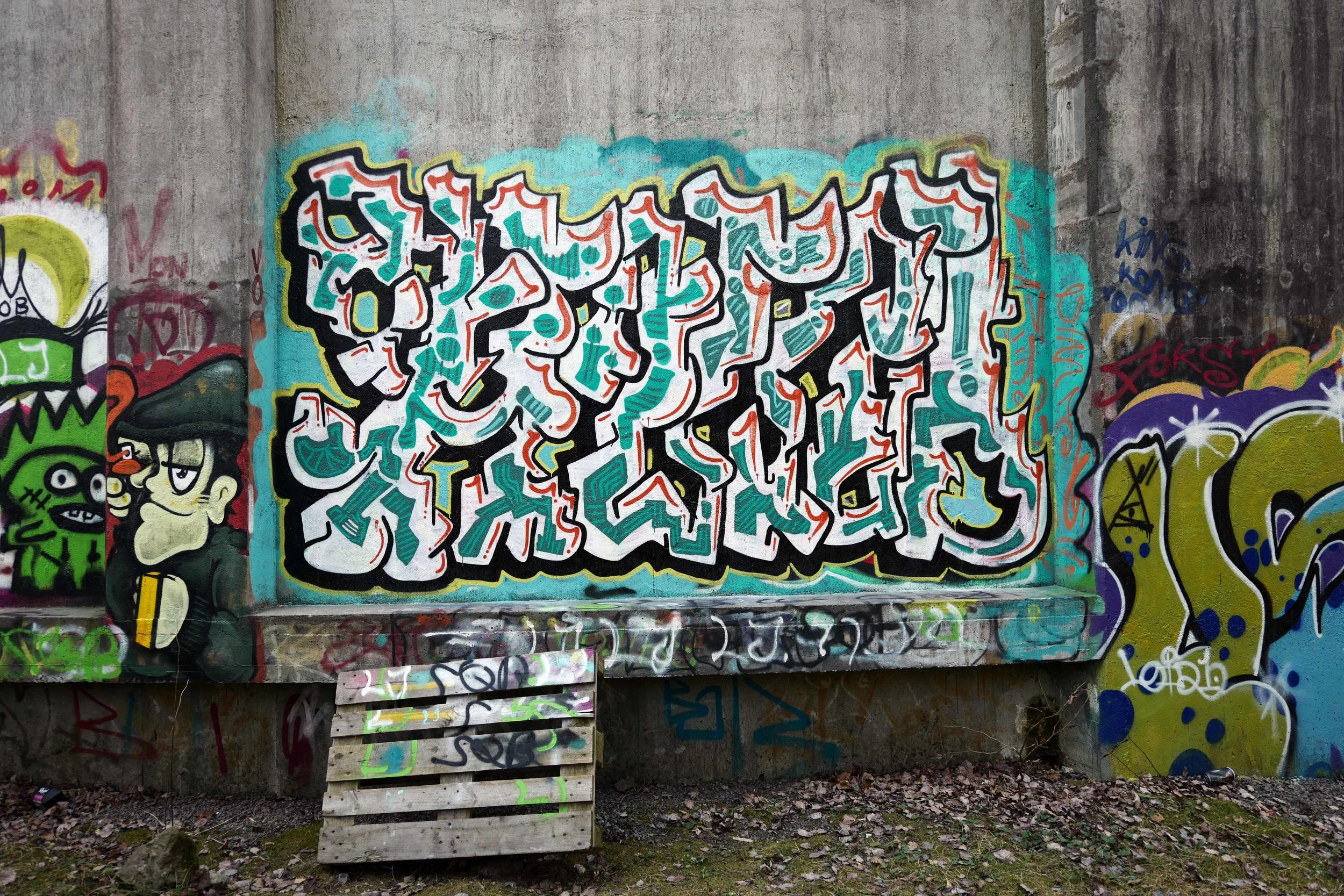 Grafitti Tbg 5 lavo 12.17.jpg