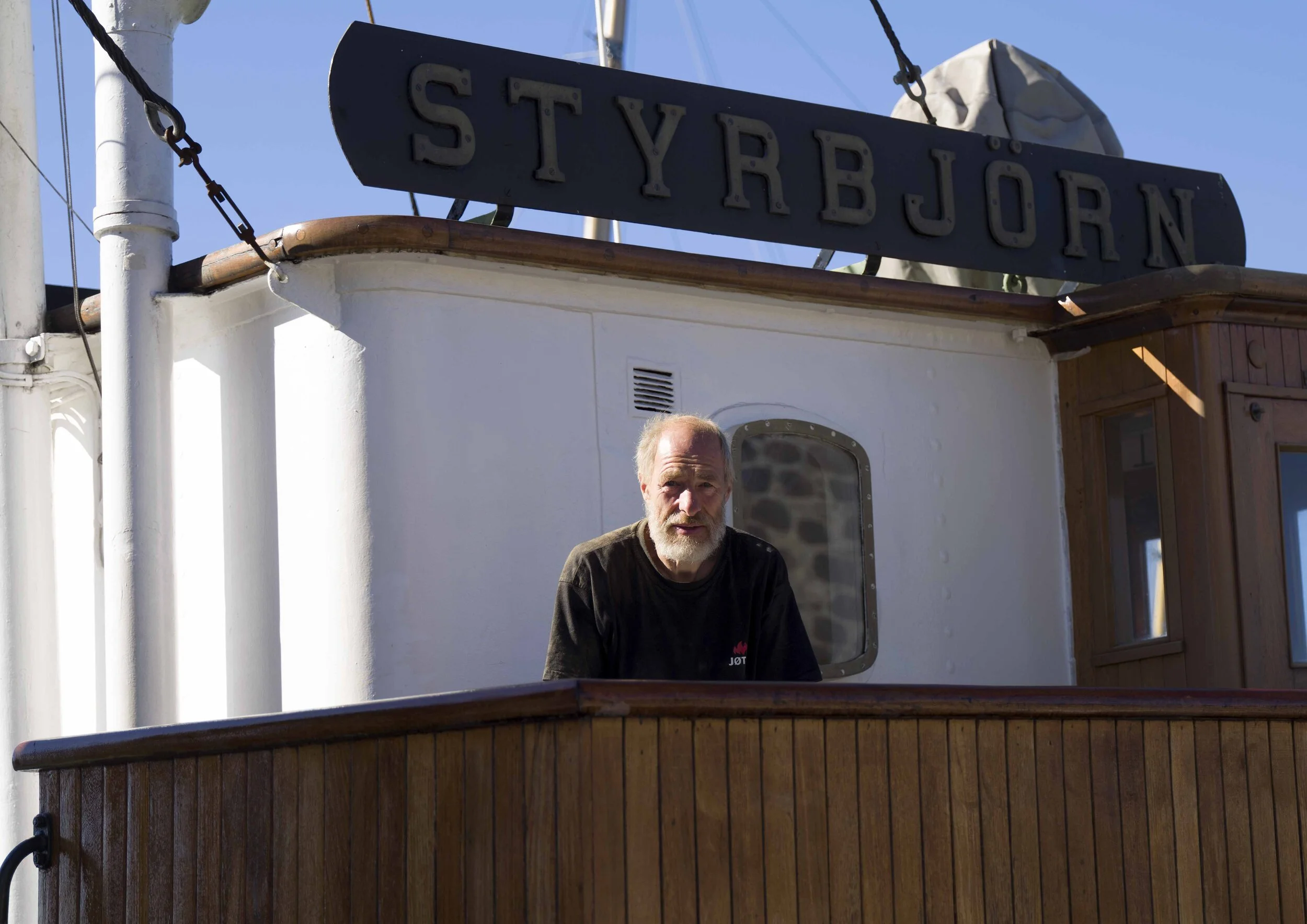 Styrbjørn taubåt crp lavo 9.20.jpg