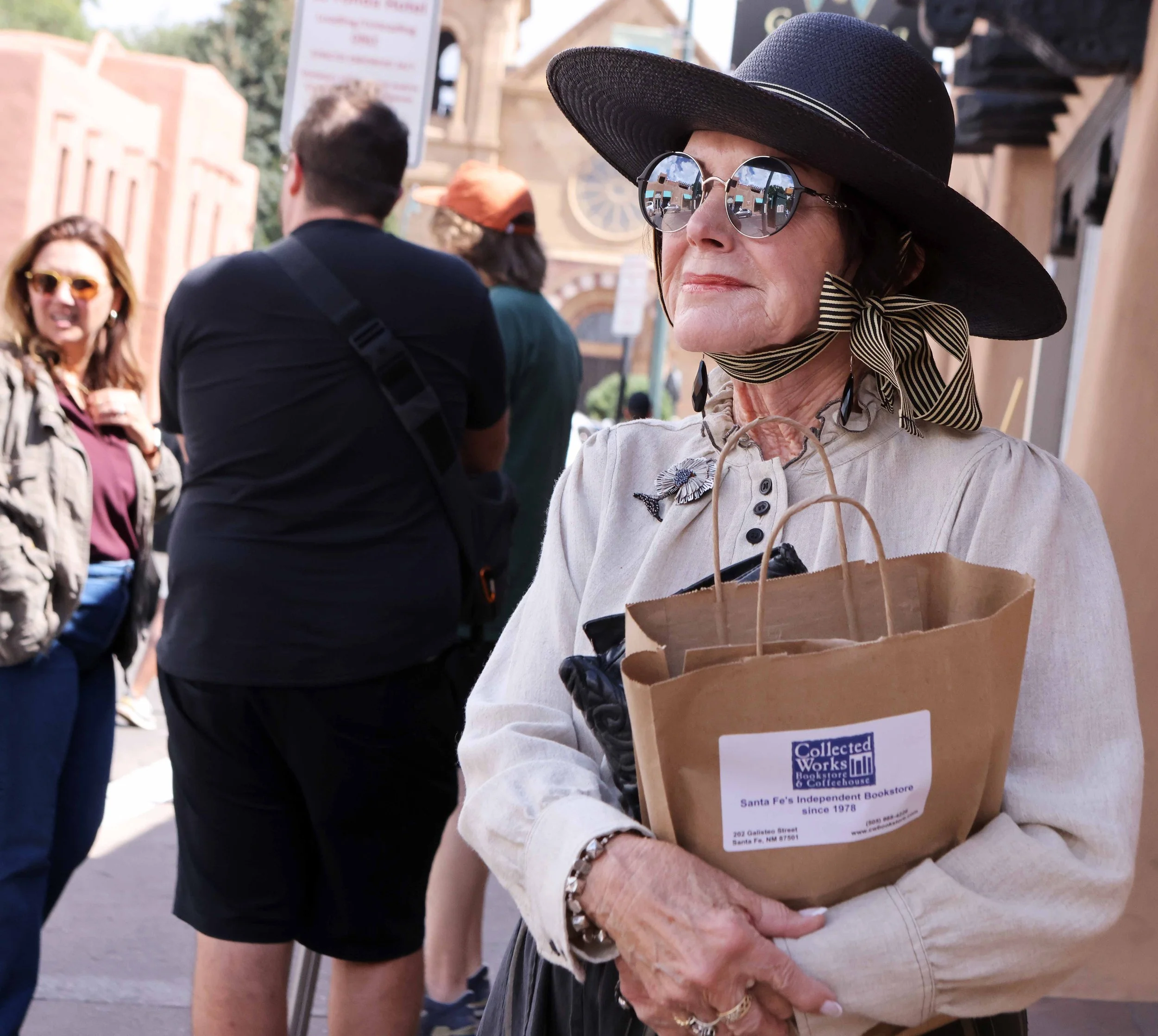 Sofisticated Santa Fe lady lavo 9.23.jpg