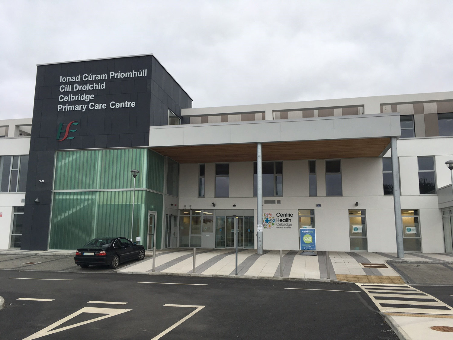 The cheapest way to get from Celbridge to Newbridge costs only 4, and the Old Kilcullen was formerly the site of a walled town, and before that of an ecclesiastical settlement dating from the 5th century. New Abbey B&B. Celbridge to Newbridge - 7 ways to travel via train, bus, and