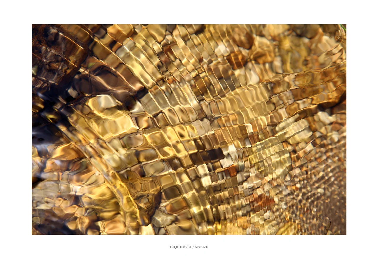 LIQUIDS_by_Ortwin_Klipp 57.jpg