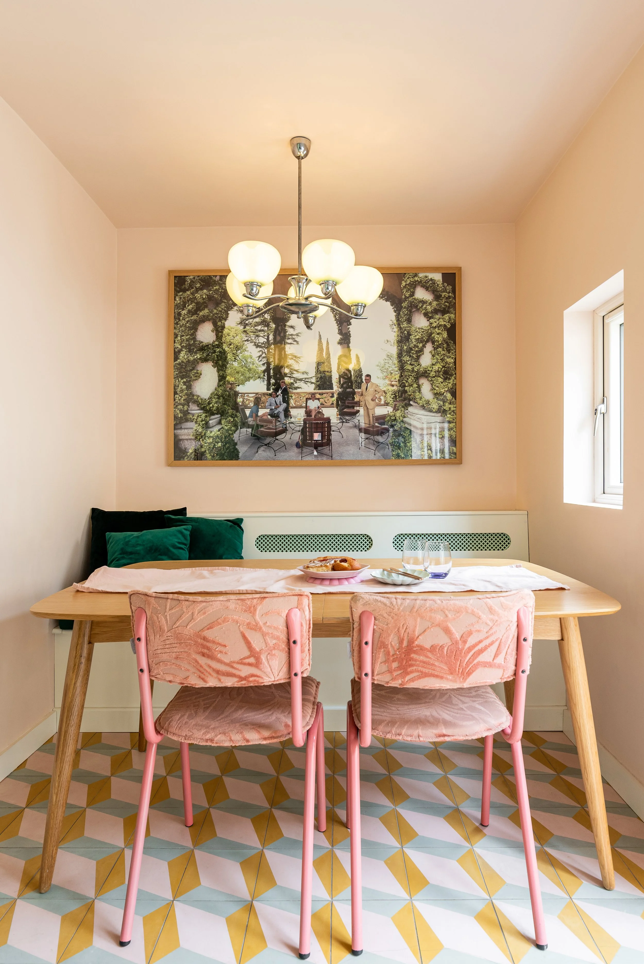 PINK HOUSE_1.jpg