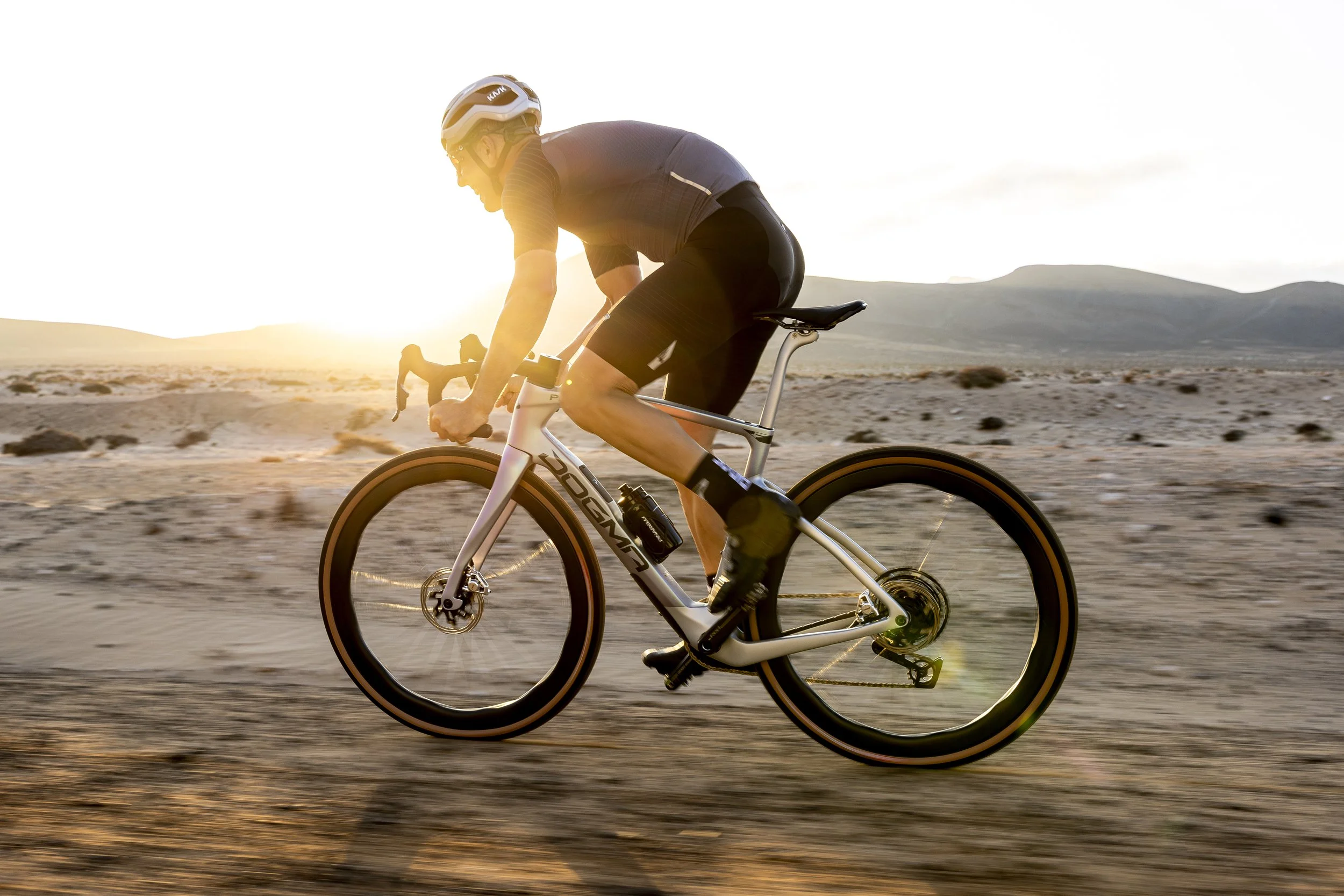 5944_RB_120625_RobyBragotto_Fuerteventura_Pinarello_DogmaGR.jpg