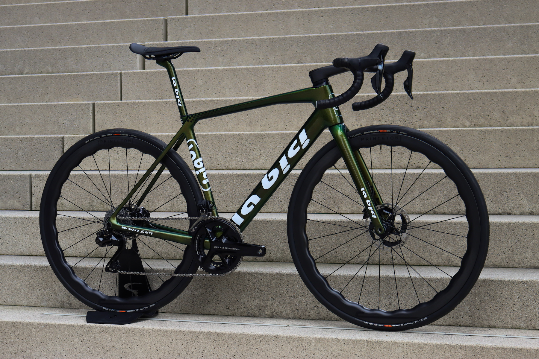 La Bici Endurance Carbon Shimano Dura Ace1.png