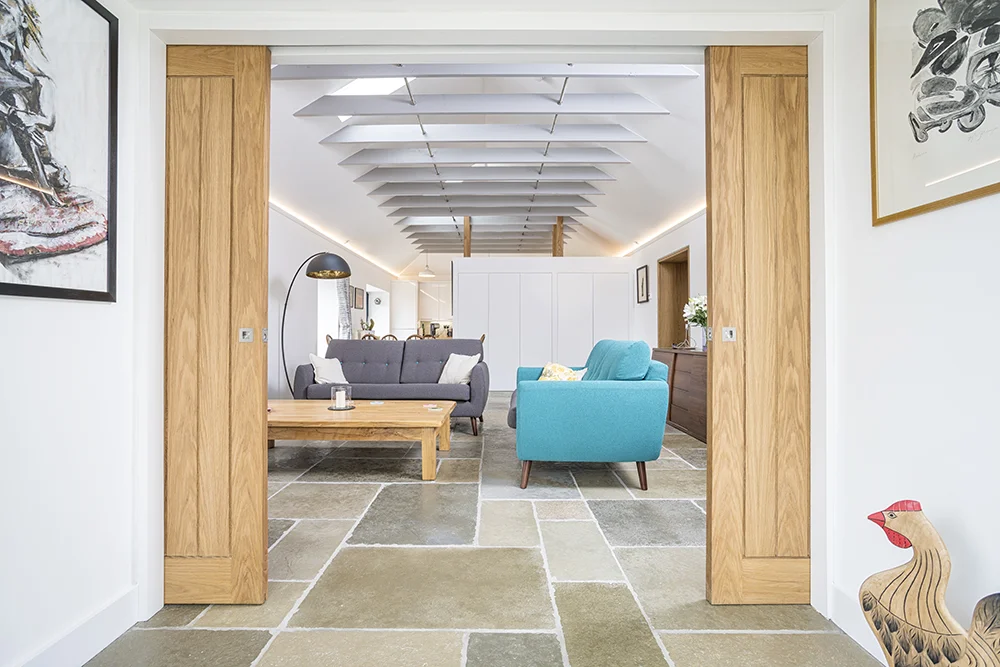 Sliding Doors to Living Area - Paterson Gordon Architecture