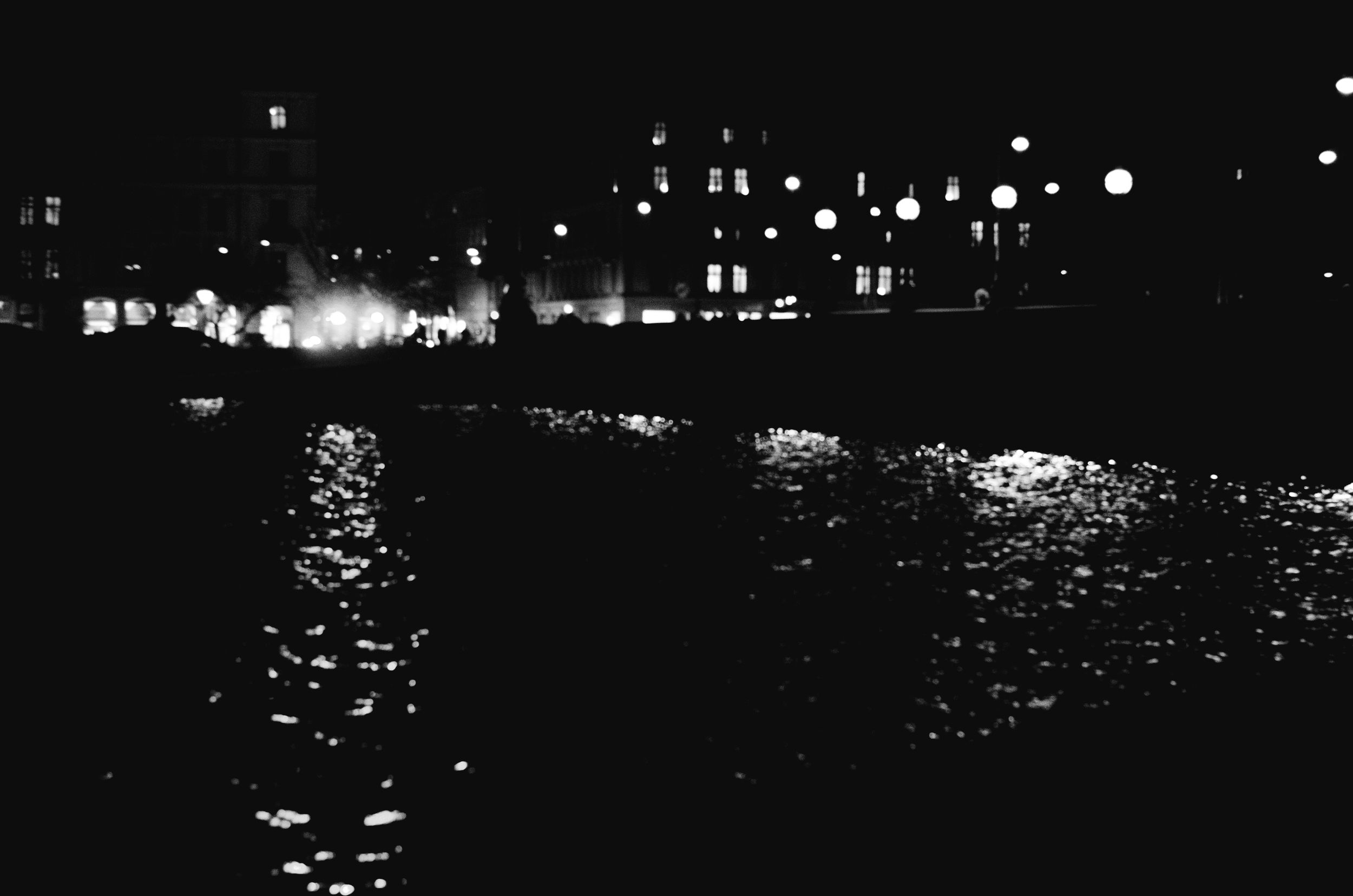 street_photography_copenhagen_night-4.jpg