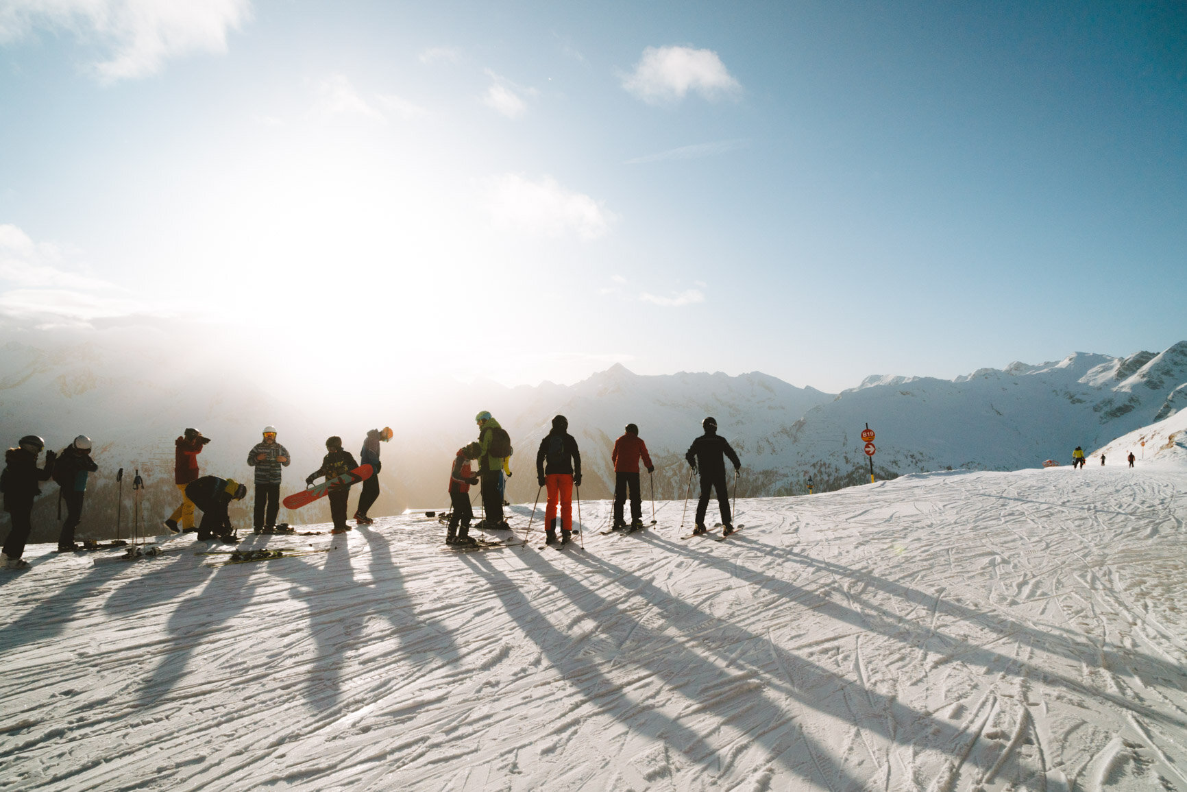 GUSTAV-THUESEN-SKIING-WINTER-BAD-GASTEIN-ALPS-4.jpg