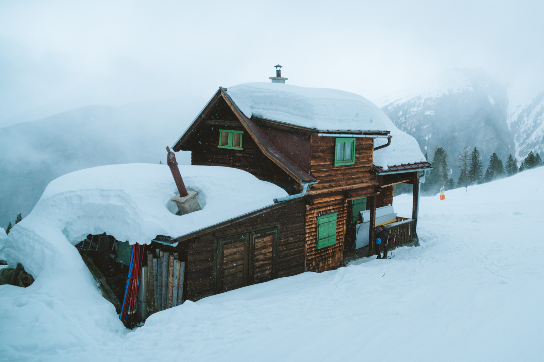 GUSTAV-THUESEN-SKIING-WINTER-BAD-GASTEIN-ALPS-16.jpg