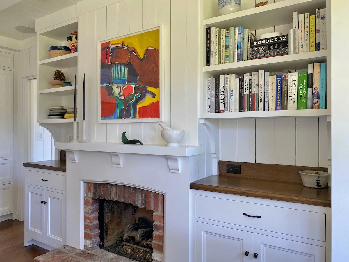 Clean & classic kitchen - design by Elizabeth Graham