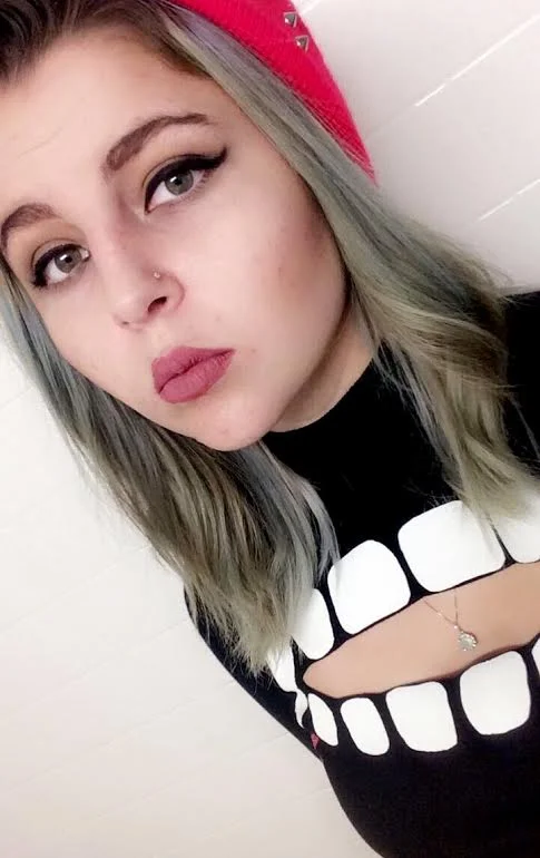 ashleym.jpg