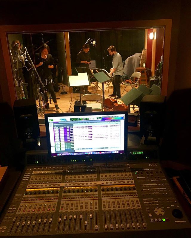 In the studio with Puck 🔊🎼🎧 #puckquartet #corefuljohnson