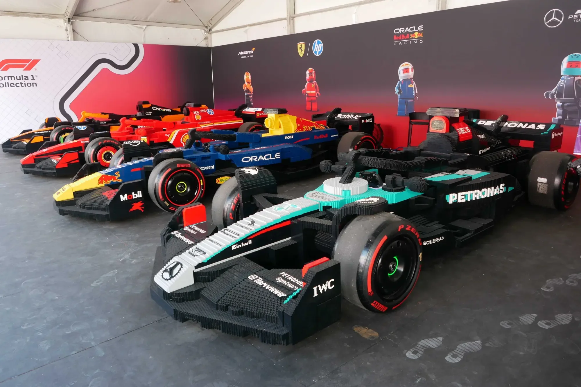 Lego-Big-Build-F1-Car-Collection-Miami-Grand-Prix-2.webp