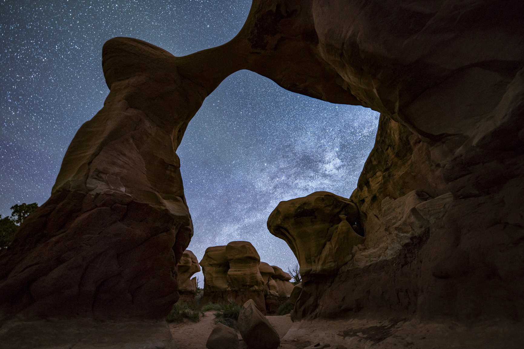 Southern Utah Milkyway Photo Workshop with Stars and Natural Arch