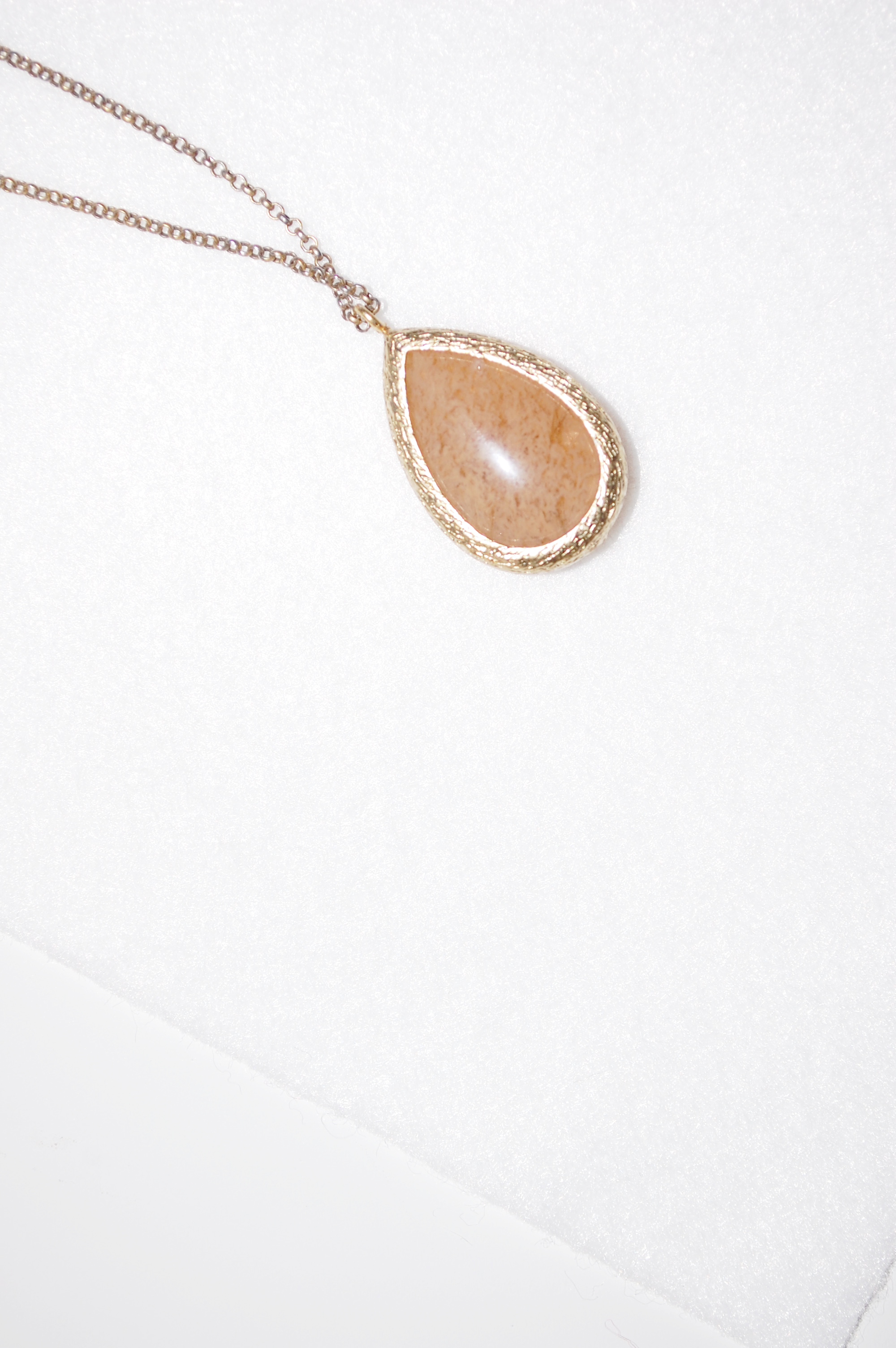 VINTAGE | Amber Pendant Necklace - Gold