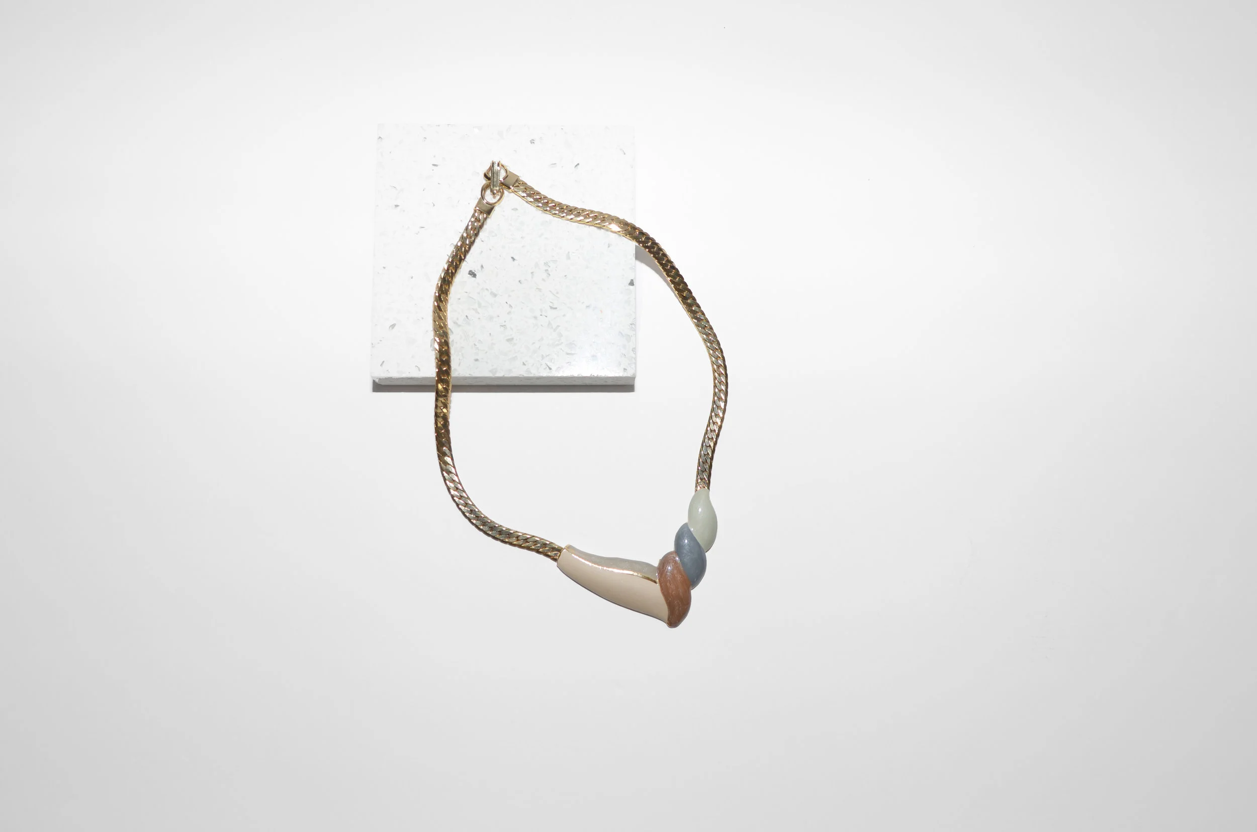 VITAGE | GOLD LINK NECKLACE WITH PENDENT 