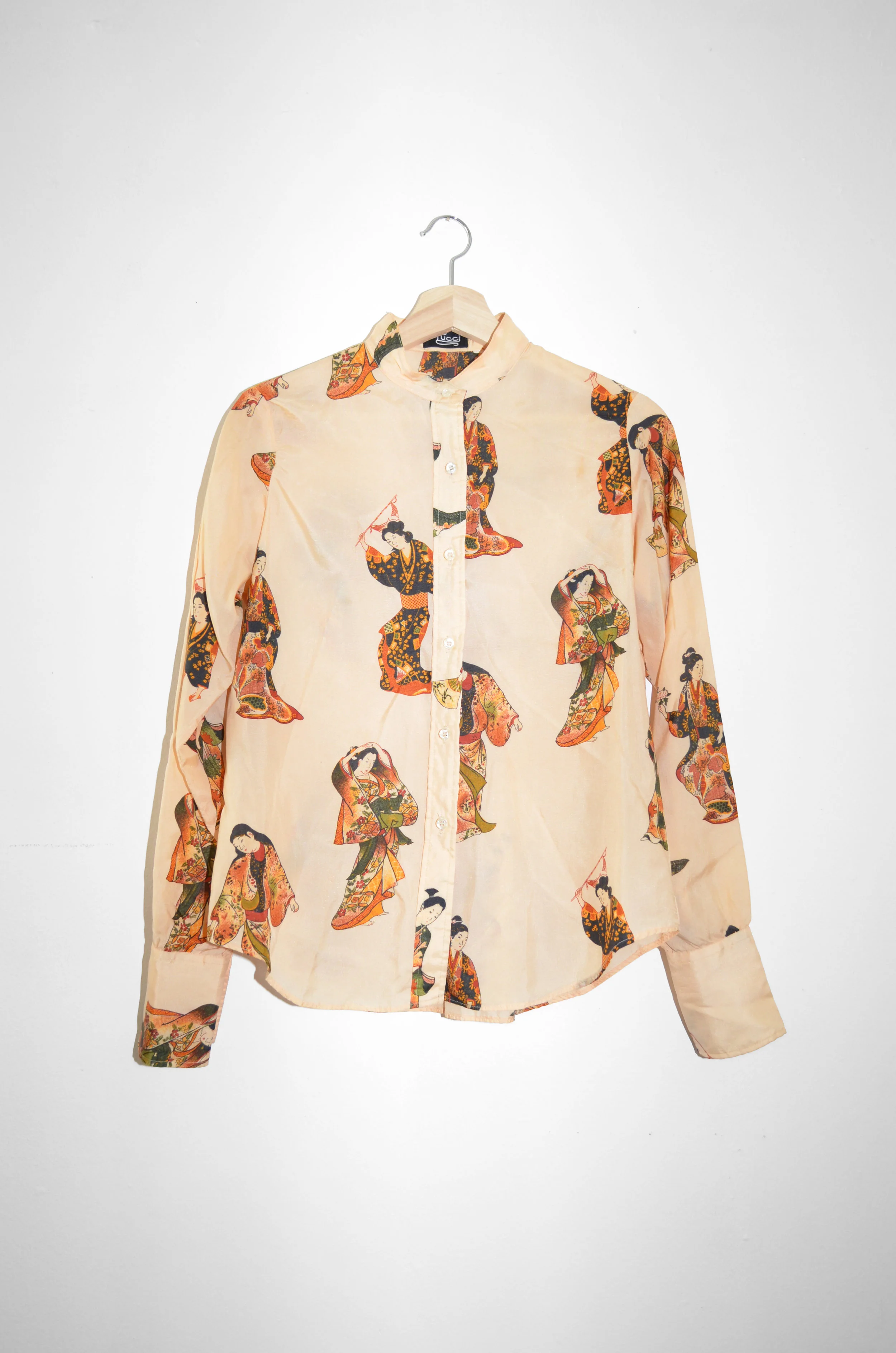 VINTAGE | PRINT BUTTON UP BLOUSE
