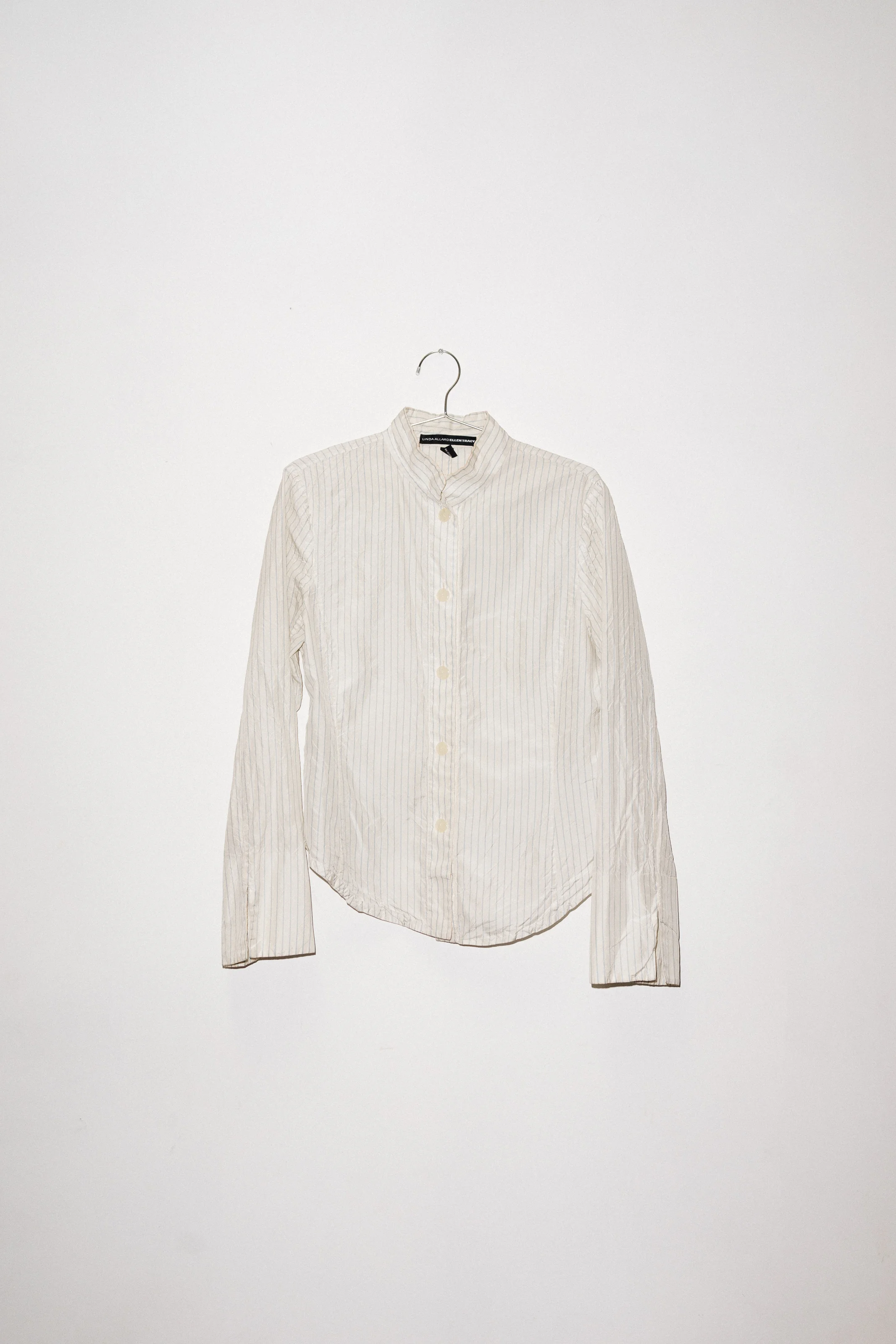 VINTAGE | BUTTON UP - Baby Blue Stripes