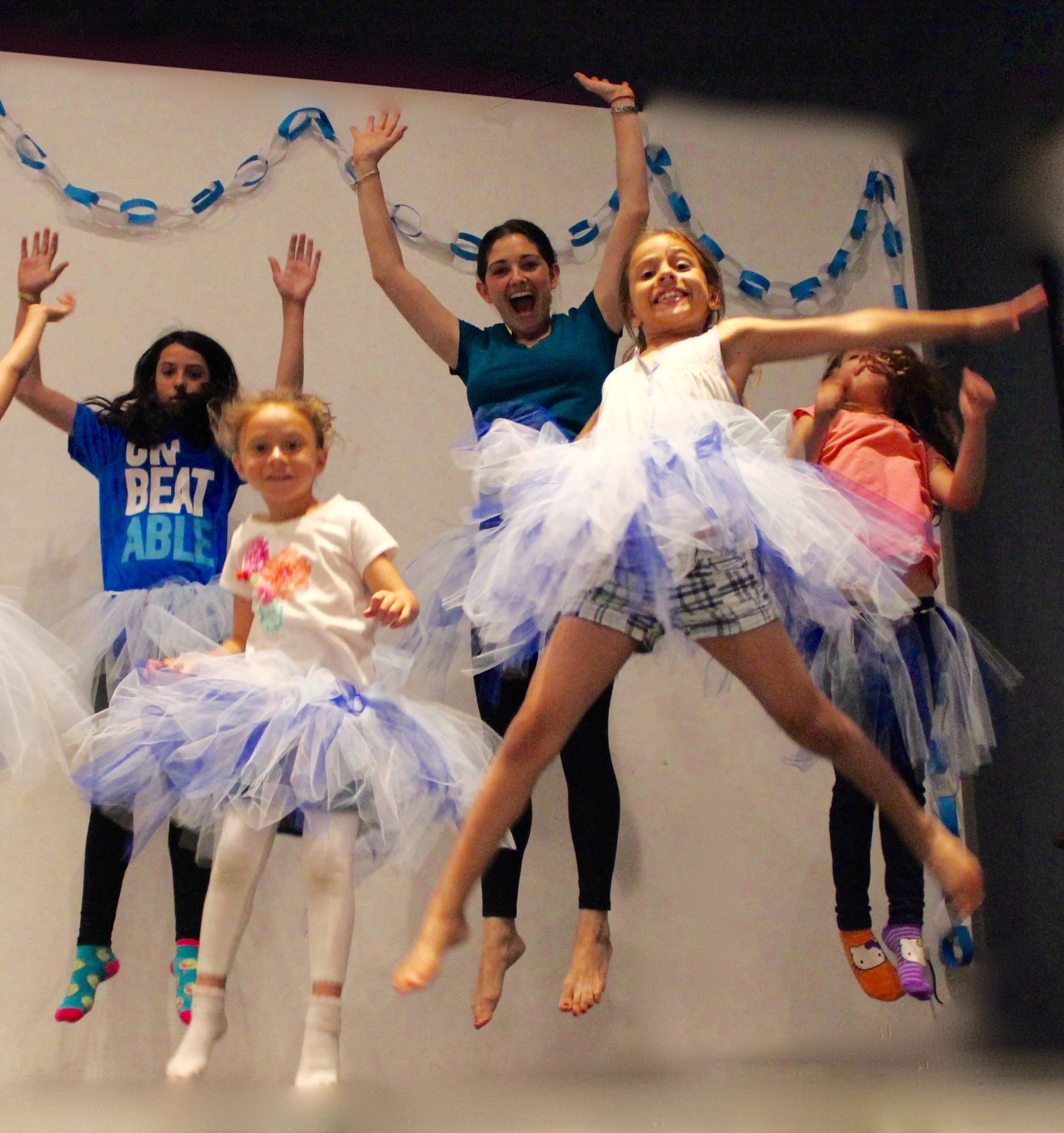 Soille Hebrew Day - Kids Zumba - Thursdays 3:30-4:30, K-4th Grade