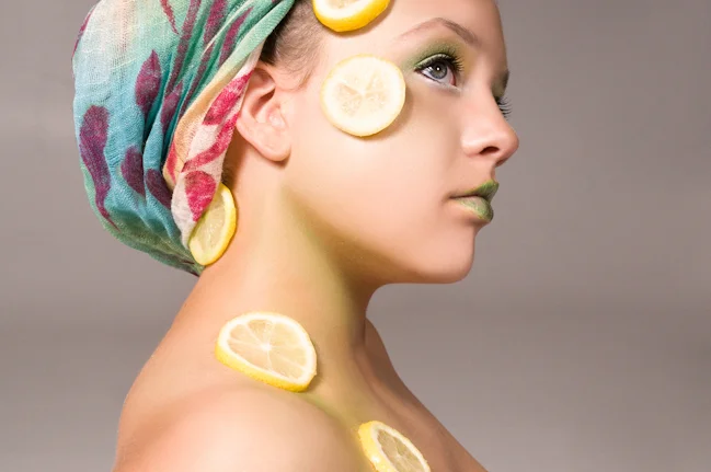 Scroggs_Makeup_Edits19m.jpg