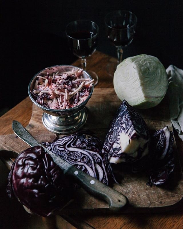 Shredded with salt and lime, in a Waldorf salad or fermented into the most nourishing sauerkraut, cabbage is taking over our cottage kitchen these days. I’m making a new batch of sauerkraut today and can’t wait for it to be ready in three weeks. No shortcuts, just oodles of time for the cabbage and salt to work their magic, and become perfectly fermented. What’s your favorite way of preparing cabbage? #sauerkraut #thecottagekitchencookbook