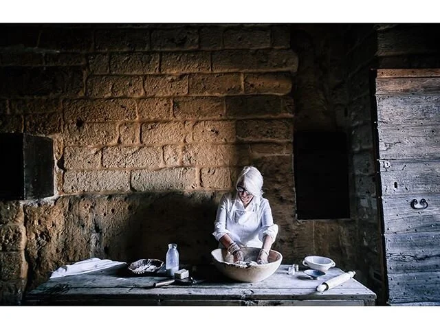 Last night, after the rain had stopped, my parents arrived from Norway by plane. We lit candles and gathered around the dining room table for supper. I haven’t seen them for a few months, and amidst this changing world climate and uncertainty, we grew nostalgic very quickly. I felt so lucky to have them next to me, to draw upon their wisdom, seek comfort in their love and warmth, and feel inspired by the fact that two people in their 80’s hopped on the plane to come visit during a time when airplanes ride empty. As we toasted, my father reminded us to eat healthy, stay active, and always remain optimistic. I smiled with relief and excitement for the future. After a good storm, the sun will shine, they agreed, having both lived through the Second World War, financial crisis, strokes and heart attacks, and a marriage that is it it’s 65th year! .
.
.
They have both joined me on workshops all over Europe, where my mother has been my right hand and model, and I wouldn’t have it any other way. I grew up with a world map outside my bedroom and fell in love with traveling at an early age, seeking every opportunity I could since the age of 13 to explore this wonderful planet. When I sat down in San Francisco, after my university years to define what I wanted to do with my life, I scribbled down; Food, travel and design. Nothing has changed. Although my impending Italy trips have halted a bit, I cannot wait to return as soon as they let me, knowing that the only thing that will have changed is perhaps less visitors. .
.
.
Travel is the air that I breathe, and I’m so inspired by my parents who came to visit despite being in their 80’s! We wash our hands and avoid hugging strangers, but other than that life here in the English countryside continues as normal. Over the coming days I’ll be releasing new prints in my online shop, a love letter to travel, specifically, a love letter to my Italy, where I spent most my twenties, and studied fashion design in Milano. My mother reminds me not to let fear cripple my decision making, but an informed choice, and I feel so grateful that she continues to inspire me to live to the fullest, not only by her words, but her actions.