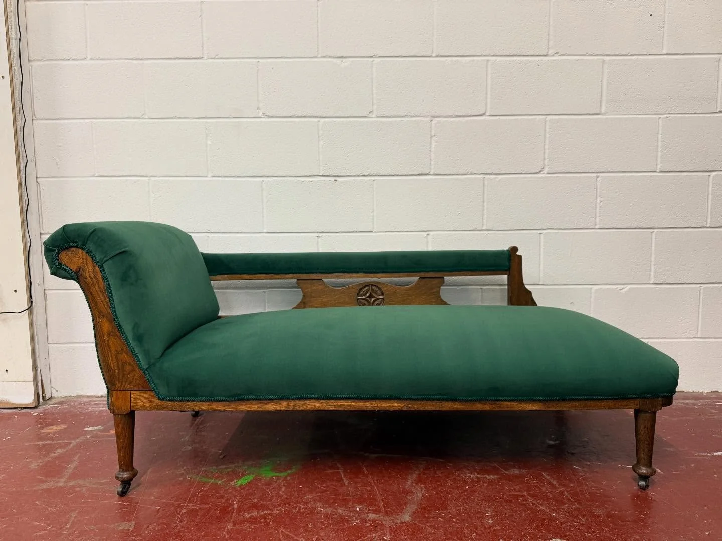 Nice little chaise all finished up.

Love the green velvet against the dark wood with the braid detail finishing the look. 

Another piece back to our customer and off the list! 

[camera work needs improvement]