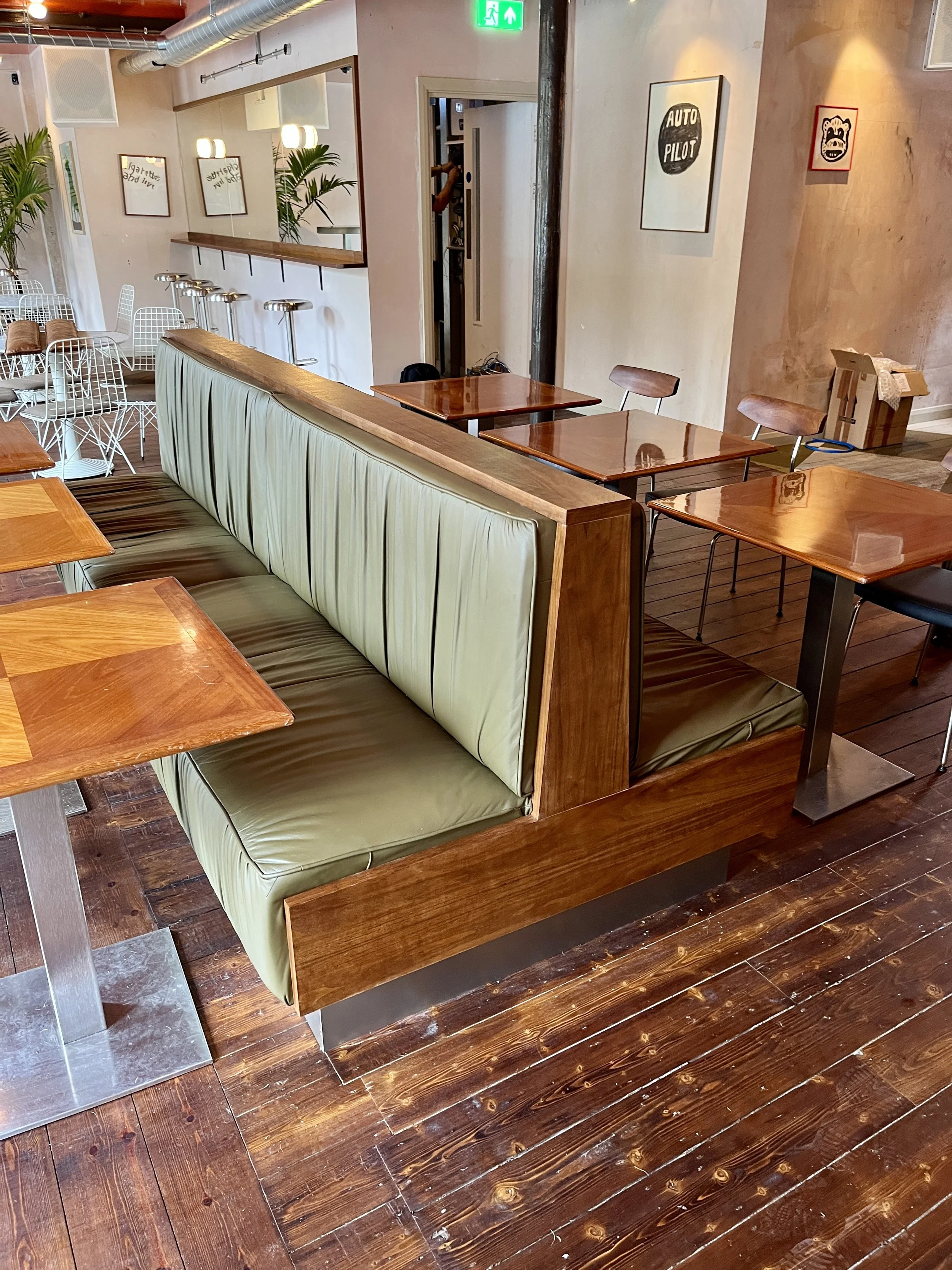 A bespoke ‘back-to-back’ banquette for Public - a Brooklyn inspired bar on Stevenson Square in the heart of Manchester’s Northern Quarter.
