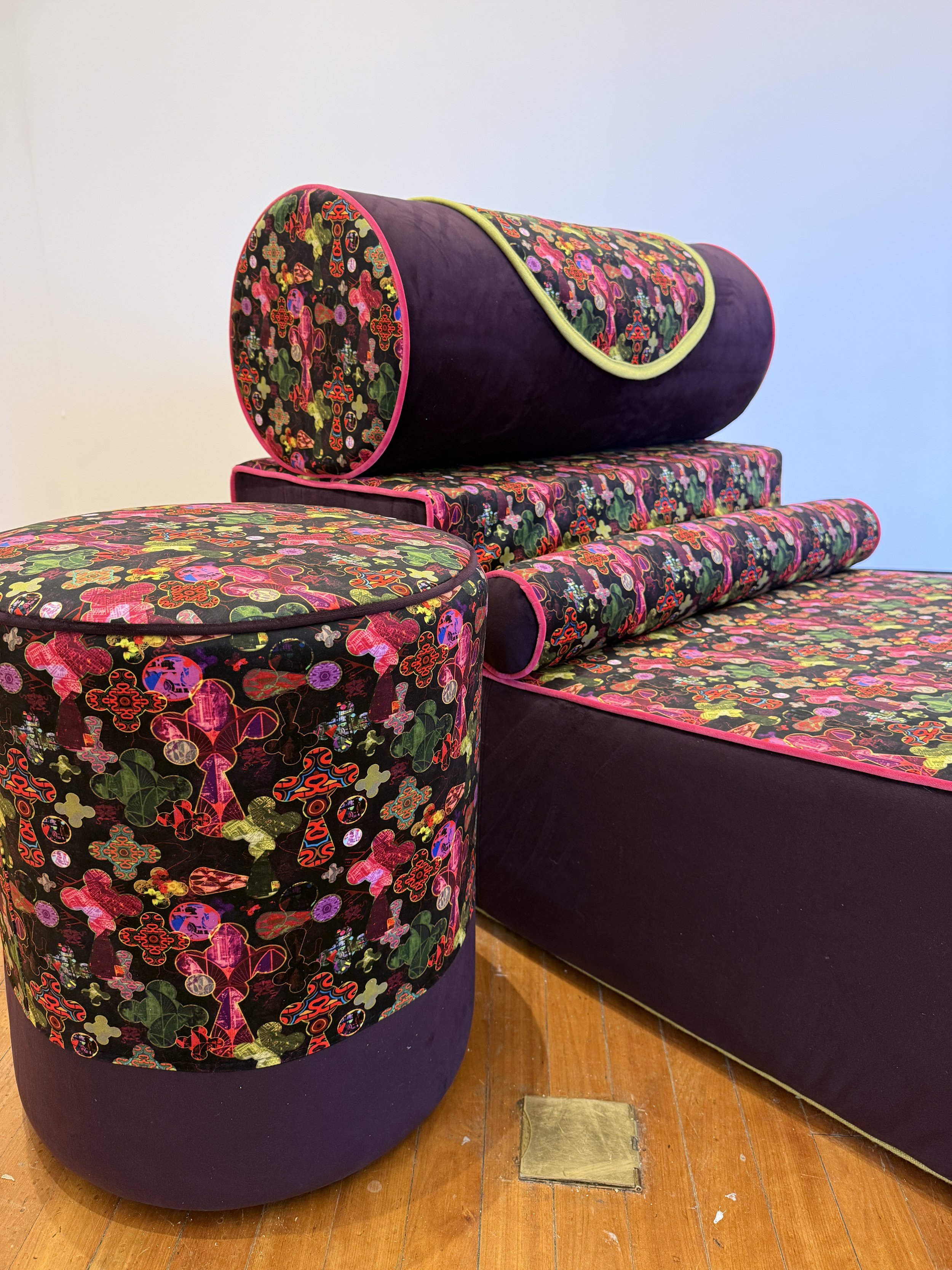 Salford 100 years Chaise Longue