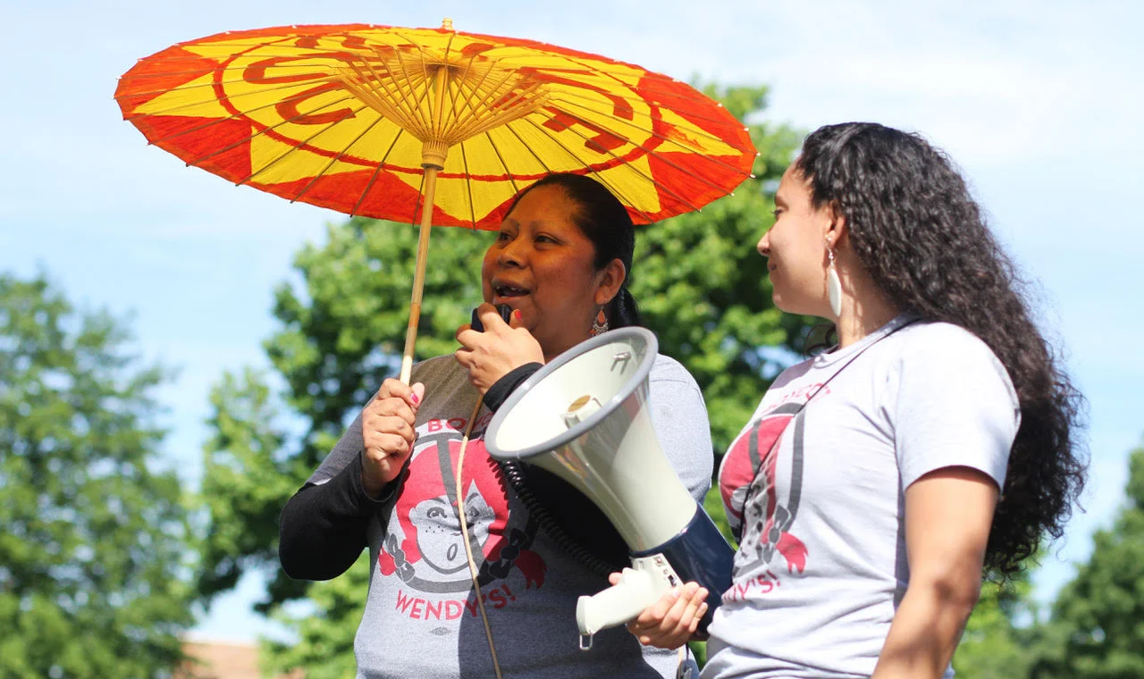 Lupe Gonzalo: “We are more unified and stronger than ever, because we know that unity is what makes us strong in these times. Wendy’s may think that humiliating us and ignoring us will make us go away, but they’re wrong — our community knows how to fight, and we are going to keep struggling harder than ever until Wendy’s treats farmworkers like human beings with dignity!”