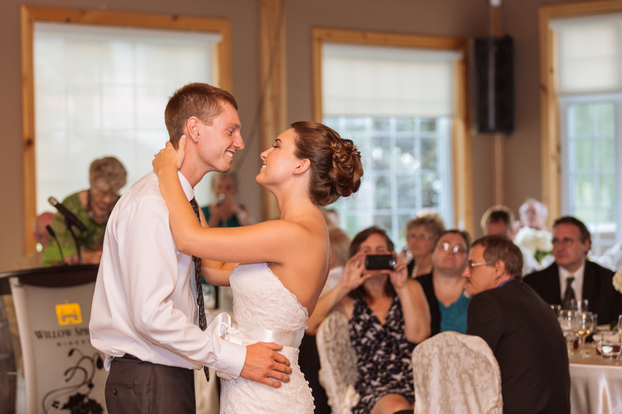  Willow Springs Winery Summer Wedding, Stouffville, Ontario: Hilary & Kevin, July 4, 2015 